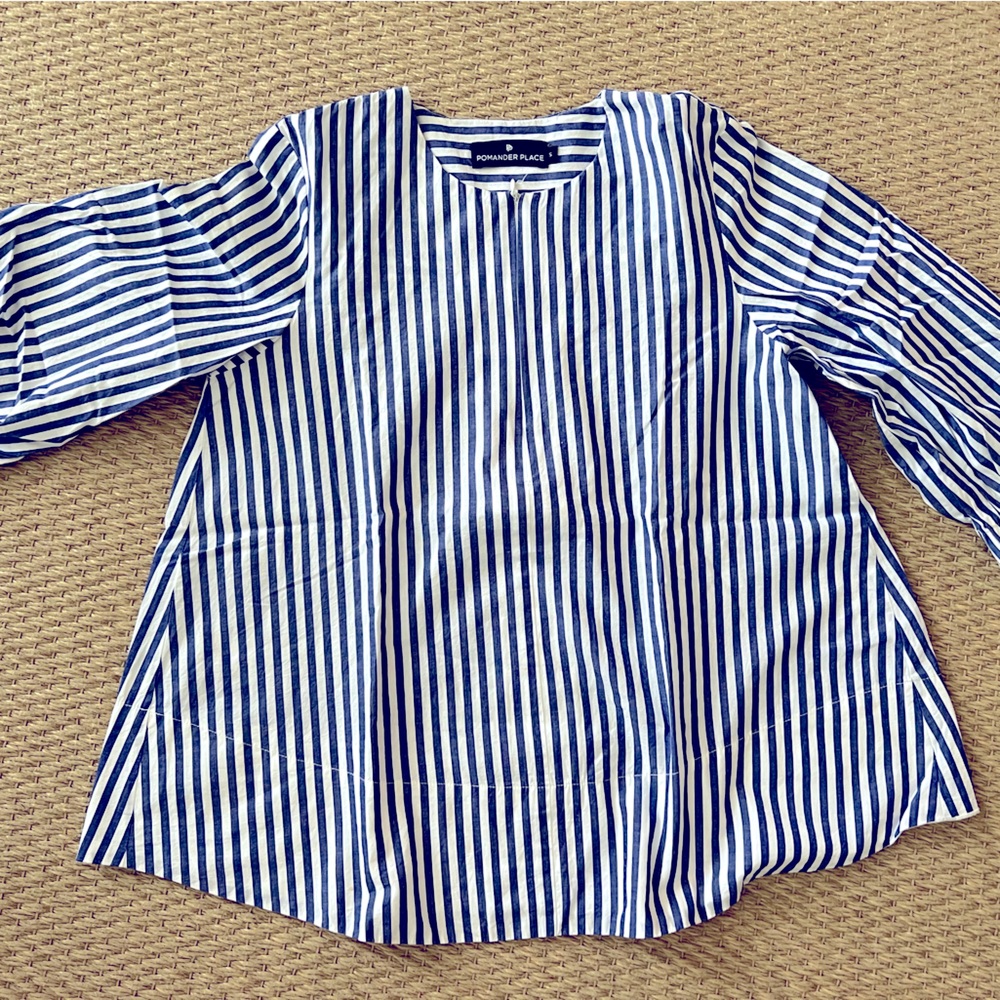 Pomander Place top, size XS, navy/white stripe